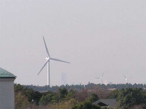 葛西臨海公園駅のホームより